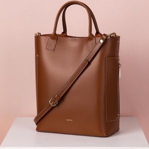 Stand Oil Stand Tote Bag